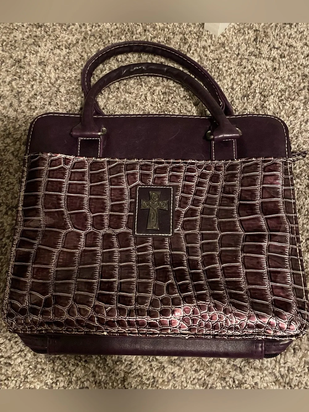 Women's Purple Croc-Embossed Bible Purse Fair Condition.